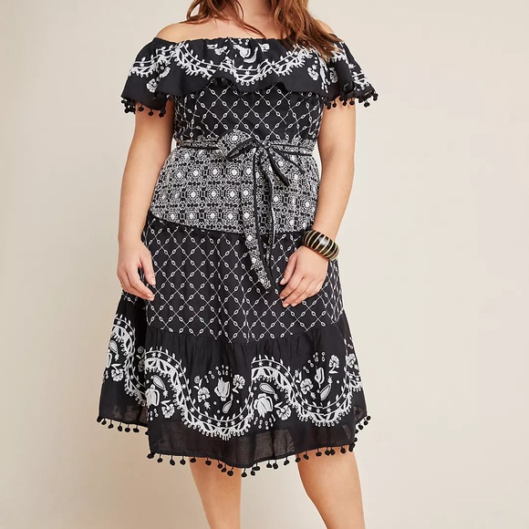 Anthropologie Marisol Off the Shoulder Dress Size 26 NWT - Picture 4 of 12